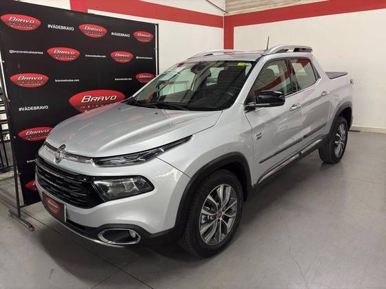 FIAT TORO 2.0 16V TURBO DIESEL VOLCANO 4WD AT9 FIAT TORO 2.0 16V TURBO DIESEL VOLCANO 4WD AT9